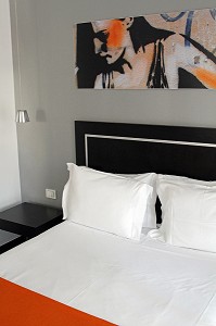 CONCEPT 'URBAIN', CHAMBRE DE L'INTERNACIONAL (INTERNATIONAL) DESIGN HOTEL, ETABLISSEMENT OU CHAQUE ETAGE AFFICHE UN THEME ET UN CARACTERE UNIQUE, PLACE ROSSIO, LISBONNE, PORTUGAL 
