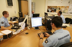IRCGN (INSTITUT DE RECHERCHE CRIMINELLE DE LA GENDARMERIE NATIONALE), DEPARTEMENT DE LUTTE CONTRE LA CYBERCRIMINALITE, FORT DE ROSNY-SOUS-BOIS (93) 