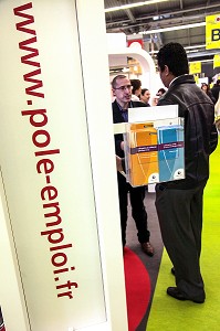 STAND POLE EMPLOI, SALON DE L'EMPLOI DE PUBLIC, PARIS (75) 