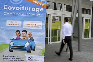 CAMPAGNE DE SENSIBILISATION AU COVOITURAGE EN REGION PARISIENNE DANS LE CADRE DE LA SEMAINE DE LA MOBILITE, VILLE DE VELIZY VILLACOUBLAY (78) 