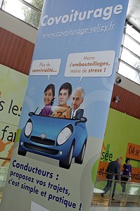 CAMPAGNE DE SENSIBILISATION AU COVOITURAGE EN REGION PARISIENNE DANS LE CADRE DE LA SEMAINE DE LA MOBILITE, VILLE DE VELIZY VILLACOUBLAY (78) 