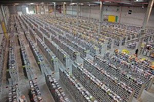 PLATEFORME LOGISTIQUE DE LA SOCIETE AMAZON 
