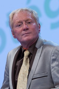 DANIEL SENESAEL, BOURGMESTRE D'ESTAIMPUIS, MAIRE DE NECHIN, BELGIQUE 