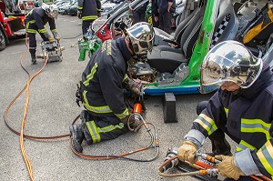 SAPEURS POMPIERS 