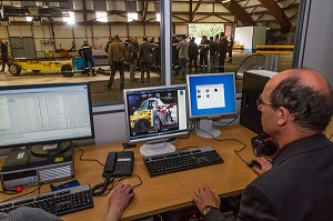 TECHNOCENTRE RENAULT, LARDY, (91) ESSONNE, ILE-DE-FRANCE, FRANCE 