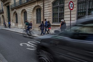 PARIS ZONE 30 KM/H 