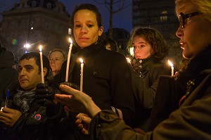 RASSEMBLEMENT DE SOUTIEN EN HOMMAGE AUX VICTIMES DE L'ATTAQUE QUI A FAIT 12 MORTS A LA REDACTION DU JOURNAL CHARLIE HEBDO 