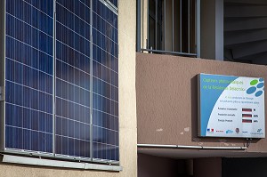 ENERGIE SOLAIRE EN VILLE, SAINT MAURICE, (94) VAL-DE-MARNE, ILE-DE-FRANCE, FRANCE 