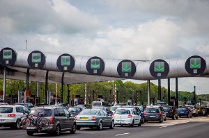 ILLUSTRATION CIRCULATION, SAINT-ARNOULT, (78) YVELINES, ILE-DE-FRANCE, FRANCE 