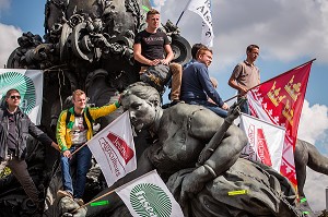 MANIFESTATION AGRICULTEURS A PARIS 