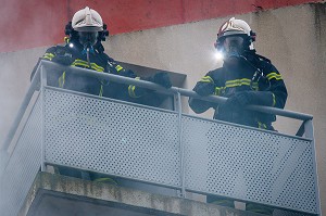 SAPEURS POMPIERS 