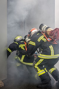 RECONNAISSANCE D'UN BINOME DE SAPEURS POMPIERS