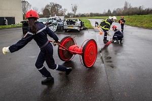JEUNES SAPEURS POMPIERS 