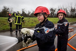 JEUNES SAPEURS POMPIERS