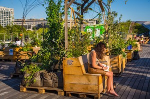 LIVING ROOF, RESIDENCE D'AGRICULTURE URBAINE, CITE DE LA MODE ET DU DESIGN 