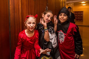 ENFANTS DEGUISES, FETE D'HALLOWEEN 