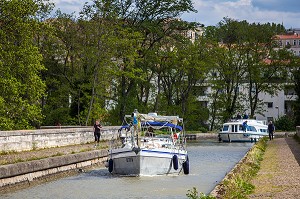 LE CANAL DU MIDI, L'HISTOIRE AU FIL DE L'EAU, LANGUEDOC ROUSSILLON MIDI PYRENEES 