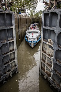 LE CANAL DU MIDI, L'HISTOIRE AU FIL DE L'EAU, LANGUEDOC ROUSSILLON MIDI PYRENEES 