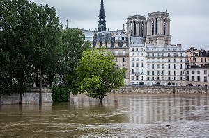 INONDATIONS, CRUE DE LA SEINE, PARIS 2016 