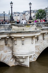 INONDATIONS, CRUE DE LA SEINE, PARIS 2016 