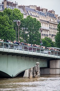 INONDATIONS, CRUE DE LA SEINE, PARIS 2016 