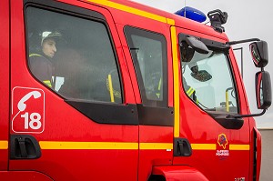 PORTRAIT SAPEUR POMPIER 