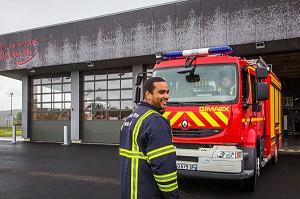 CASERNE DE SAPEUR POMPIER 