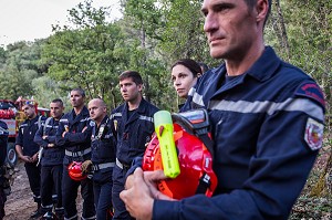 SAPEURS POMPIERS, DETACHEMENT D'INTERVENTIONS HELIPORTES FEU DE FORET 