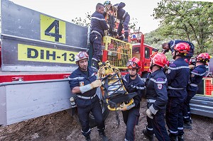 SAPEURS POMPIERS, DETACHEMENT D'INTERVENTIONS HELIPORTES FEU DE FORET 