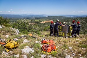 SAPEURS POMPIERS, DETACHEMENT D'INTERVENTIONS HELIPORTES FEU DE FORET 