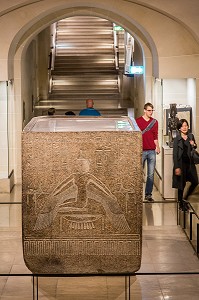 MUSEE DU LOUVRE 