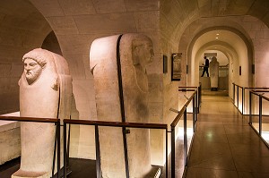 MUSEE DU LOUVRE 