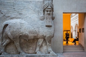 MUSEE DU LOUVRE 