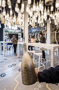 LE CHAMPAGNE, REIMS, (51) MARNE, REGION GRAND EST, FRANCE 