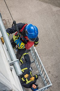 FORMATION SAPEURS POMPIERS VOLONTAIRES 