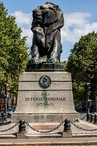 REPLIQUE DU LION DE BELFORT, PLACE DENFERT ROCHEREAU, PARIS, 14EME ARRONDISSEMENT, FRANCE, EUROPE 