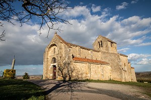 EGLISE SAINT LAURENT DE CHATEL DE NEUVRE, (03) ALLIER, AUVERGNE, AUVERGNE-RHONE-ALPES 