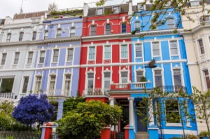 MAISON COLOREE PRES DE PORTOBELLO ROAD, PORTOBELLO MARKET, QUARTIER DE NOTTING HILL, LONDRES, ANGLETERRE 