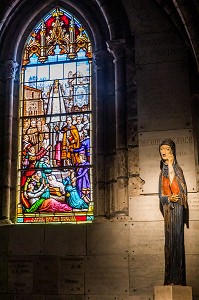 STATUE DE NOTRE DAME DES MIRACLES, EGLISE SAINT NICOLAS, SAINT MAUR DES FOSSES (94), FRANCE, EUROPE 