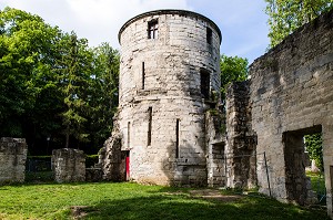 ABBAYE SAINT PIERRE DU FOSSE, SAINT MAUR DES FOSSES (94), FRANCE, EUROPE 
