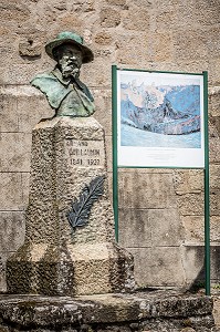 BUSTE DE GUILLAUMIN, CROZANT, (23) CREUSE, NOUVELLE AQUITAINE, FRANCE 