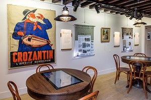 HOTEL LEPINAT, CENTRE D'INTERPRETATION DES PEINTRES DE LA VALLEE DE LA CREUSE, MUSEE INTERACTIF QUI JADIS HEBERGEAIT LES PEINTRES PAYSAGISTES, (23) CREUSE, LIMOUSIN, NOUVELLE AQUITAINE, FRANCE 