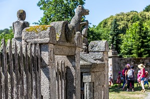 SCULPTURES, MAISON DU SCULPTEUR FRANCOIS MICHAUD, MASGOT, (23) CREUSE, LIMOUSIN, NOUVELLE AQUITAINE, FRANCE 