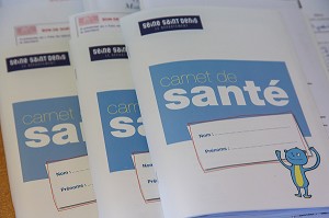 ILLUSTRATION CARNET DE SANTE, MATERNITE DES LILAS, (93) SEINE-SAINT-DENIS, ILE-DE-FRANCE 