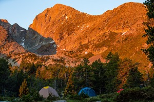 PIC DU CANIGOU, REFUGE DES CORTALETS 