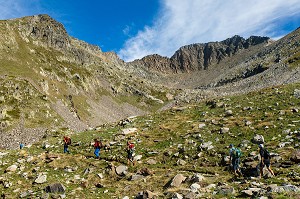 RANDONNEE VERS LE PIC DU CANIGOU DEPUIS LE REFUGE DE MARIAILLES PAR LE CHEMINEE, (66) PYRENEES-ORIENTALES, LANGUEDOC-ROUSSILLON, OCCITANIE 