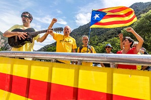 MILITANTS CATALANS, VILLEFRANCHE DE CONFLENT, (66) PYRENEES-ORIENTALES, LANGUEDOC-ROUSSILLON, OCCITANIE 