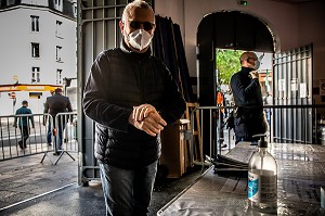 MARCHE DOMINICAL EMILE BERTRAND A SAINT MAURICE  VAL DE MARNE, IL DE FRANCE, FRANCE, EUROPE. 