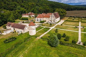 ABBAYE DE REIGNY, ANCIENNE ABBAYE CISTERCIENNE, VERMENTON, YONNE, BOURGOGNE, FRANCE 