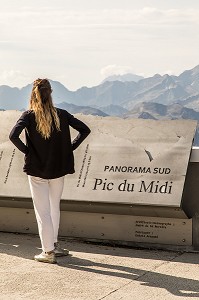 TERRASSE DE L'OBSERVATOIRE, PIC DU MIDI DE BIGORRE, BAGNERES DE BIGORRE, HAUTES PYRENEES, MIDI PYRENEES, OCCITANIE, FRANCE 